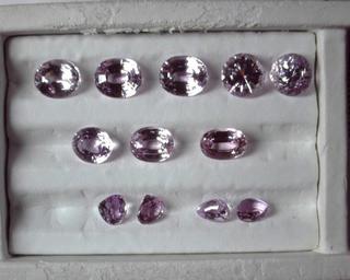 photo number four of Kunzite 57.27 Ct Mixed Lot item 645
